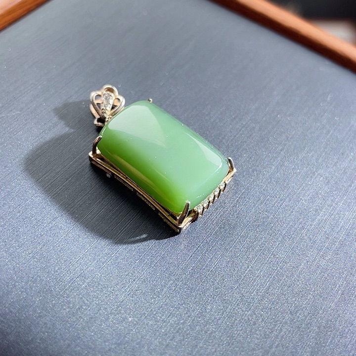 和田玉（碧玉）颈饰银S925镶嵌瓷蓝猫眼