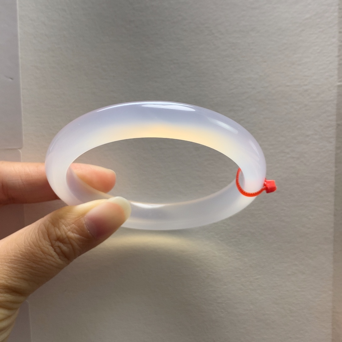 玛瑙/玉髓手镯未镶嵌59