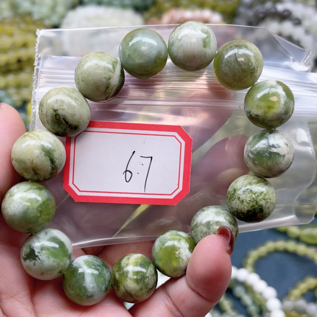 未镶嵌蛇纹石玉手串