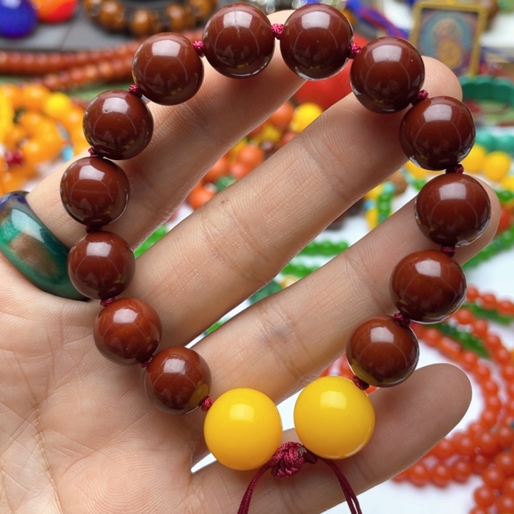 树脂制品22号红色手串