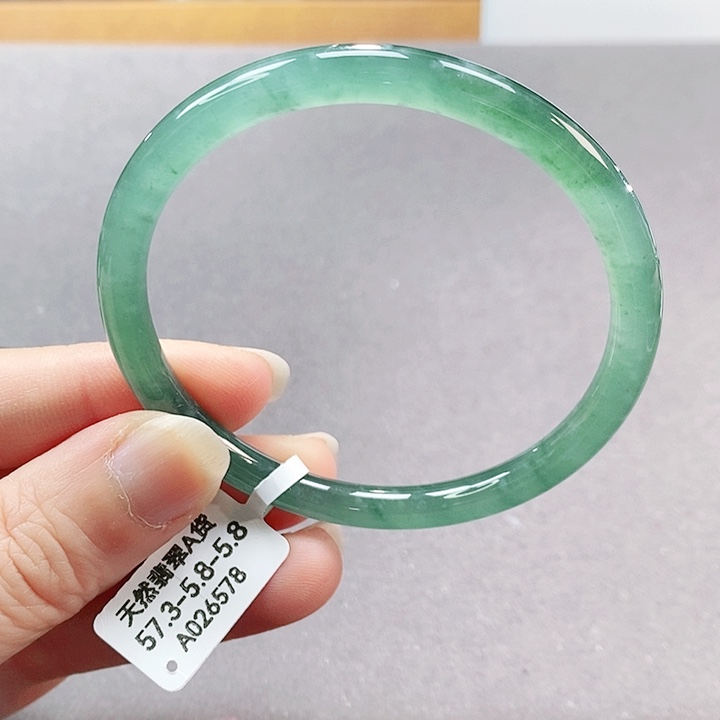 【闪购商品】翡翠手镯（圆镯）未镶嵌