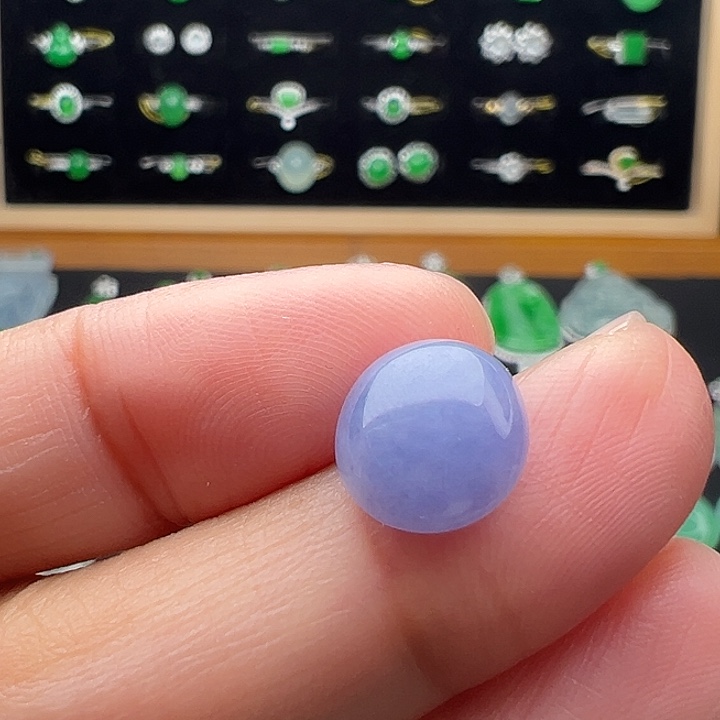 翡翠未镶嵌颈饰蛋