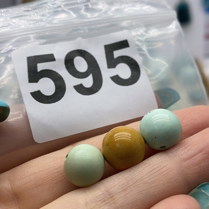 【闪购商品】绿松石颈饰未镶嵌j****4