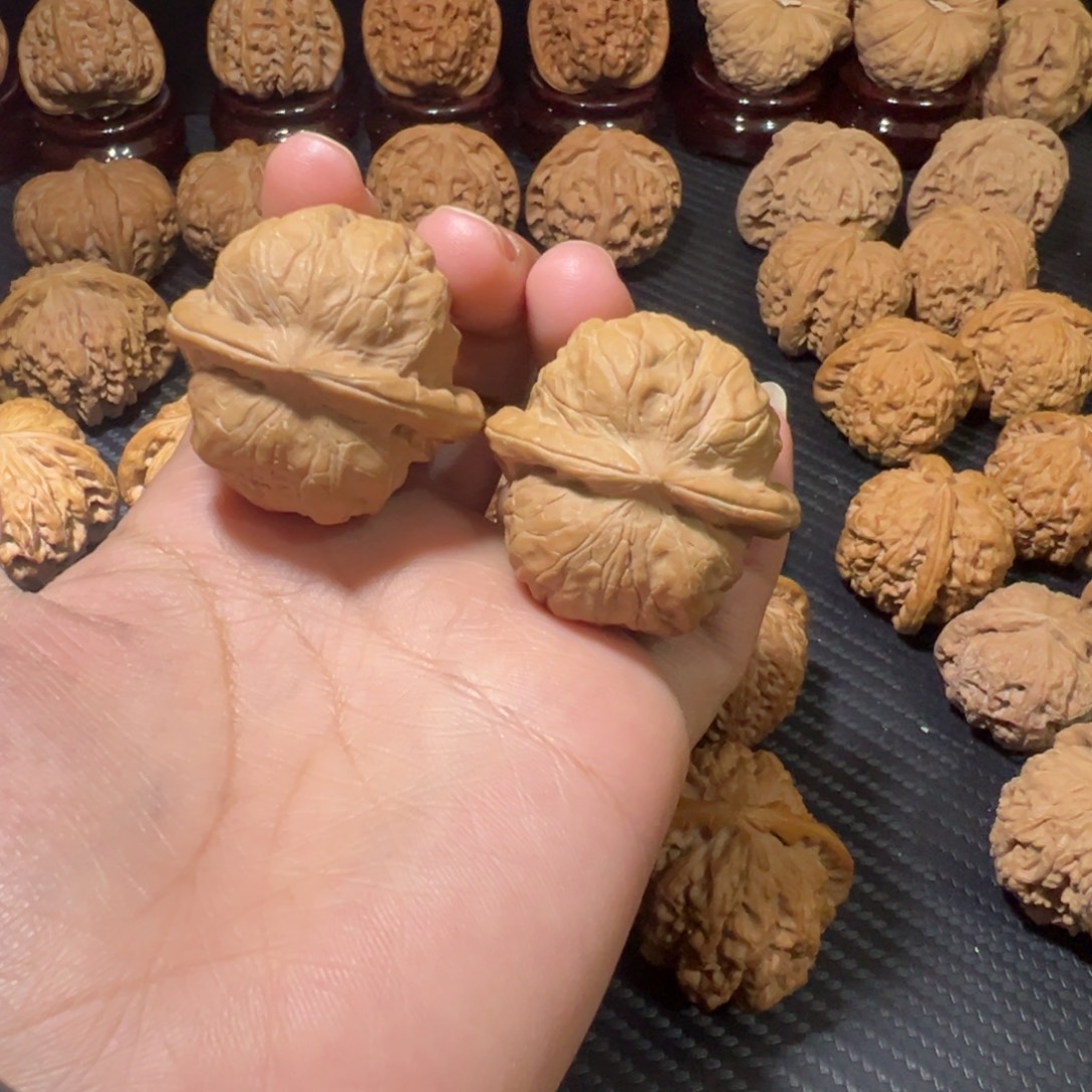 文玩核桃吊坠全品达摩