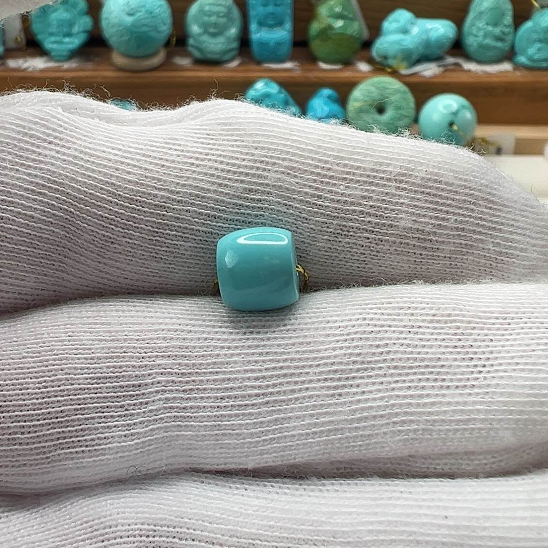 绿松石未镶嵌直切珠 