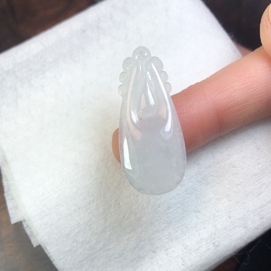 翡翠未镶嵌颈饰缅甸A货，每天下午1点半开播