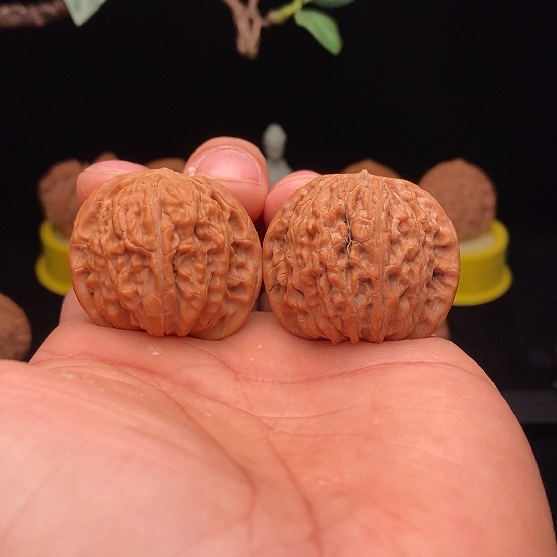 文玩核桃吊坠磨盘36