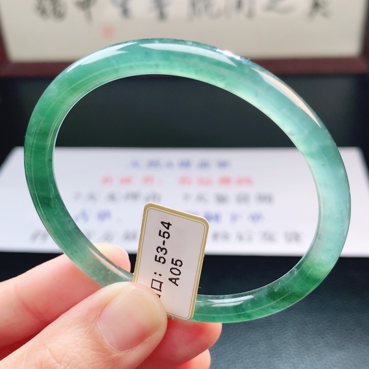 翡翠未镶嵌手镯翡翠手镯30