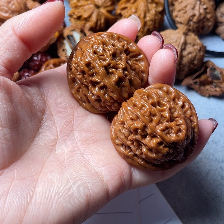 隔***海吊坠文玩核桃四座楼