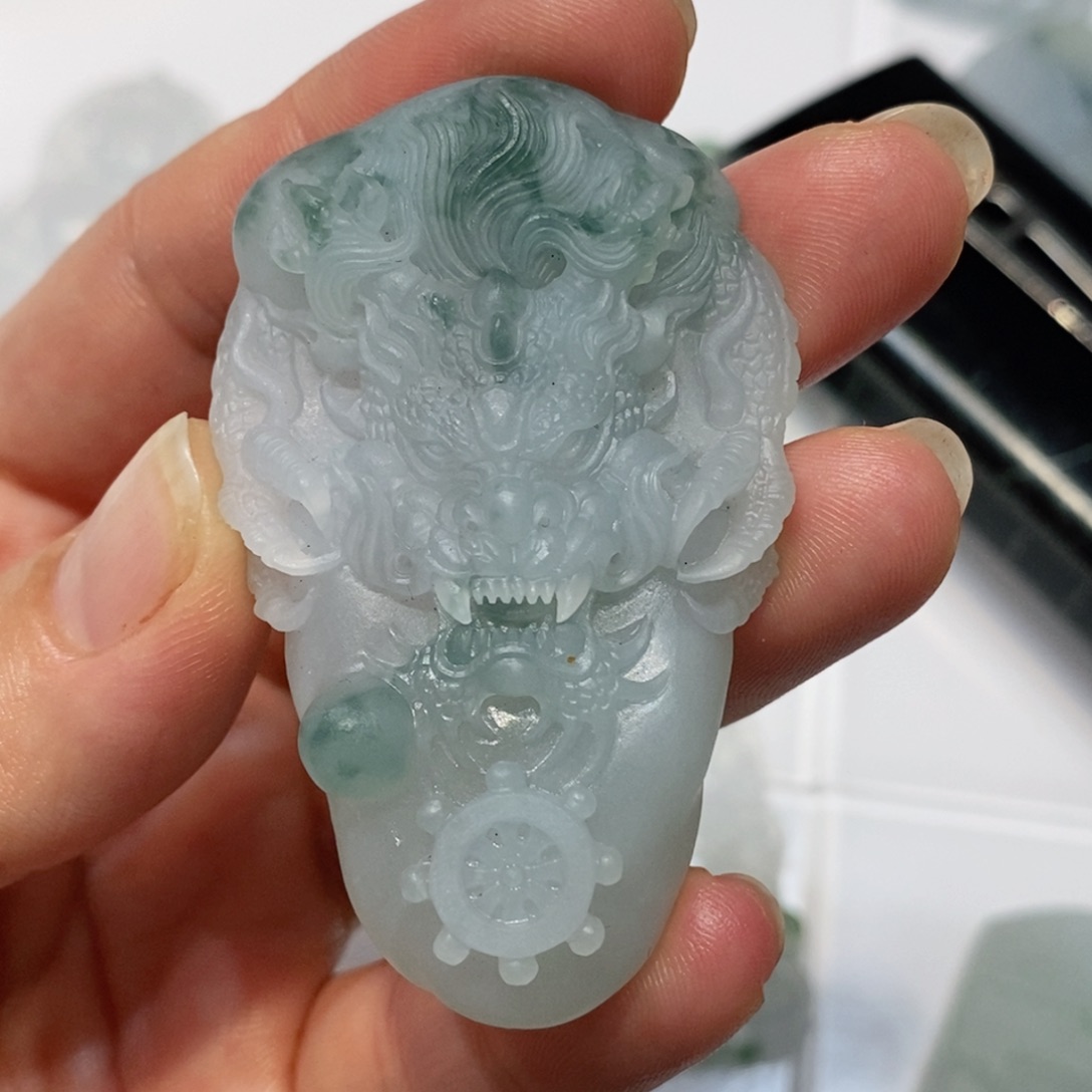 定制翡翠未镶嵌翡翠吊坠