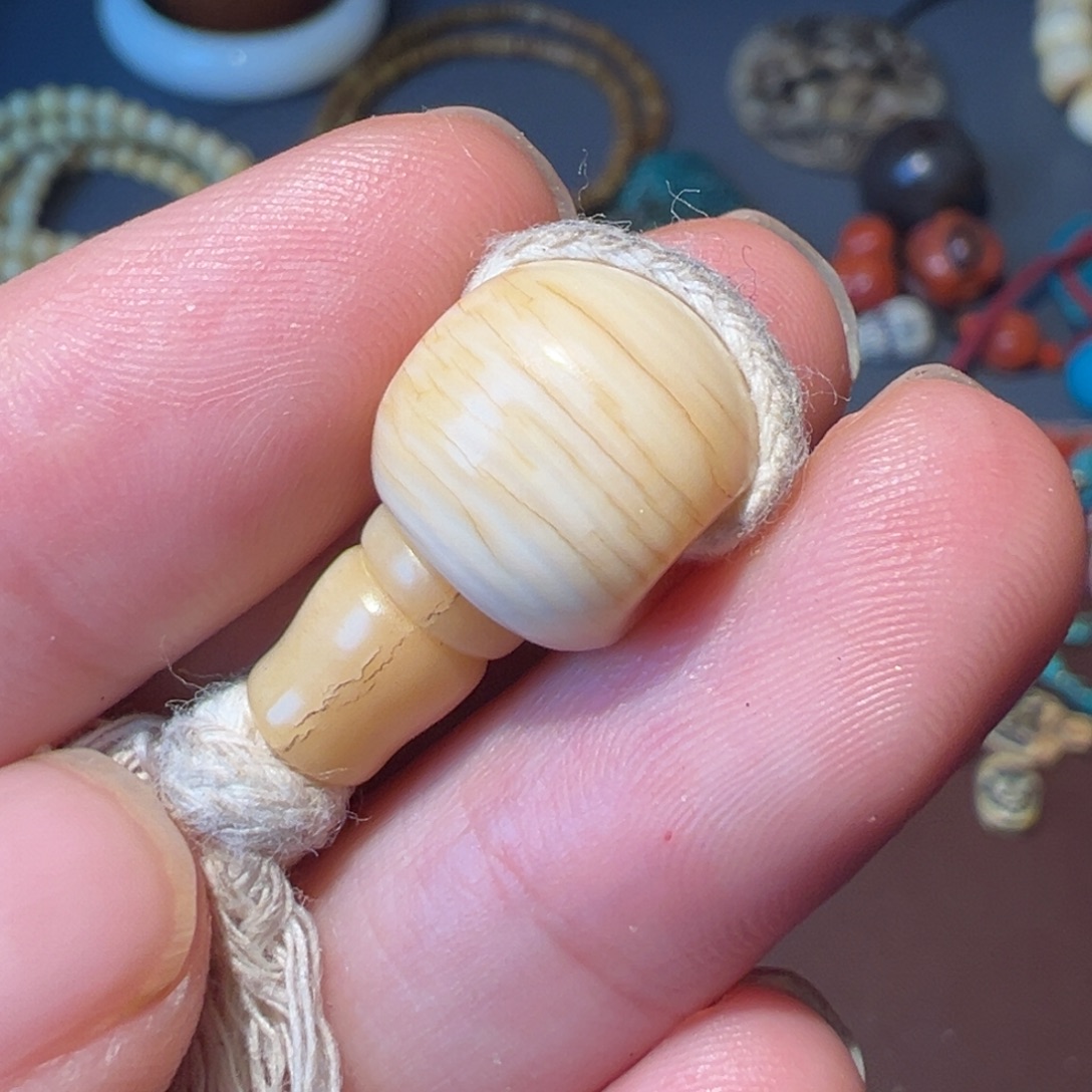 居***三吊坠（不含链）琉璃