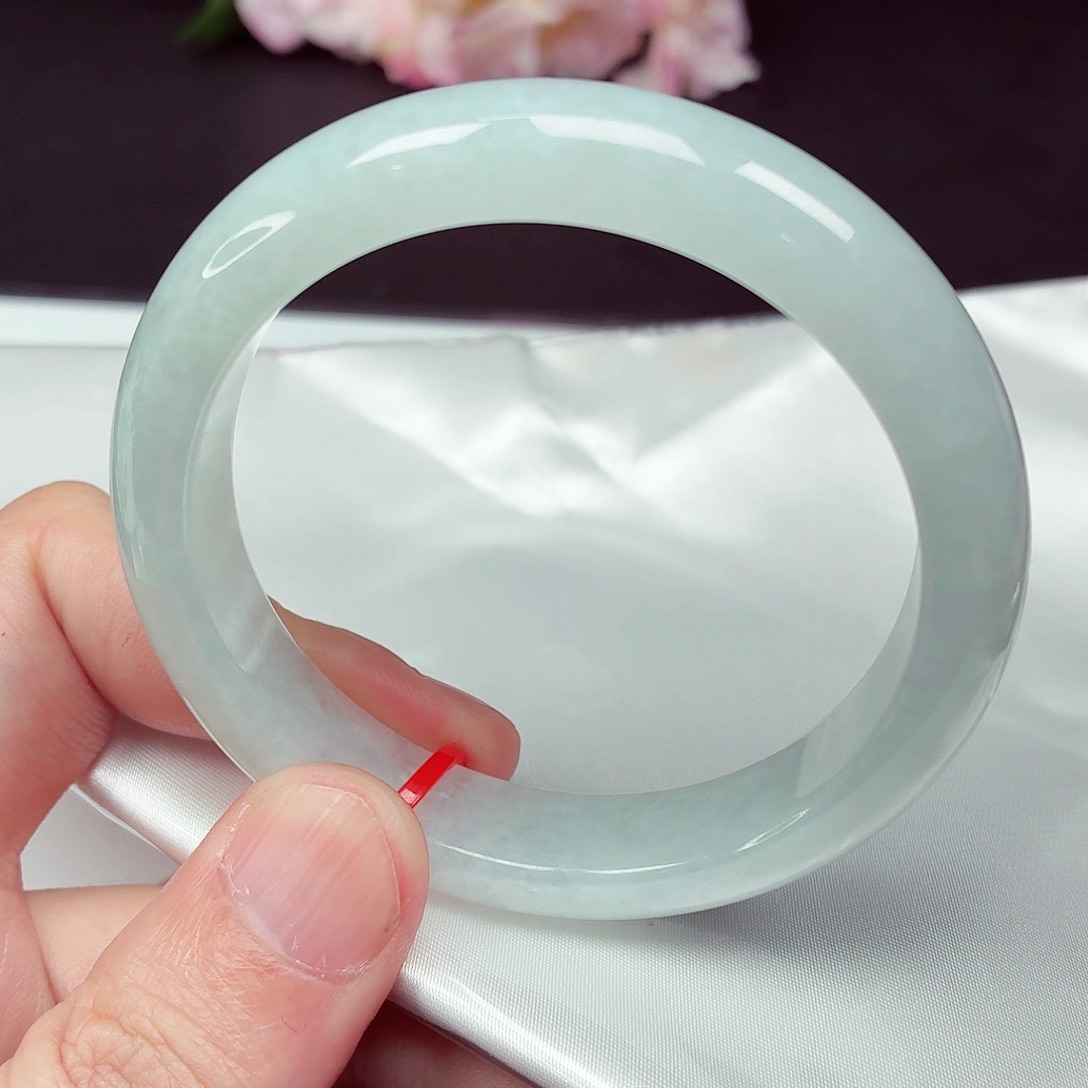 翡翠未镶嵌手镯56圈