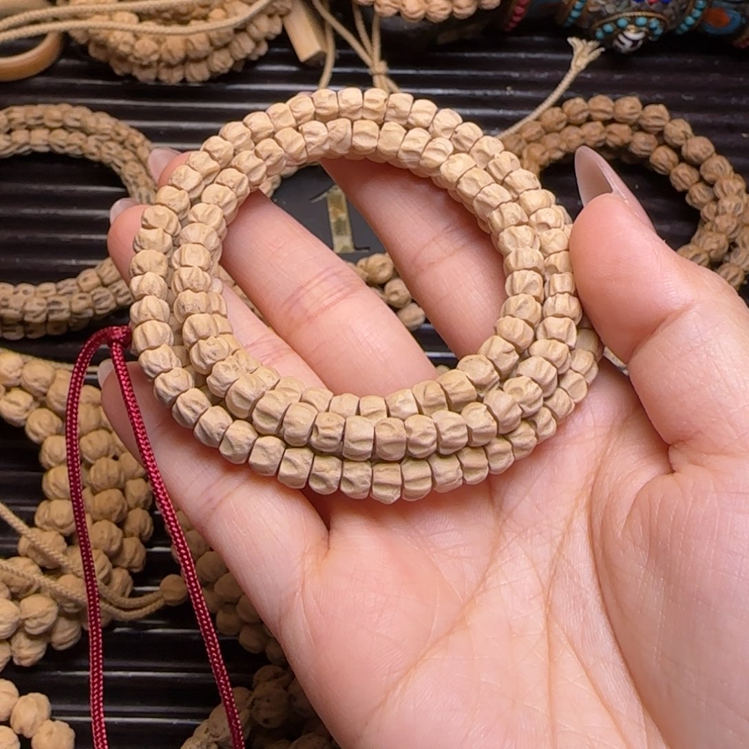 柏香籽/百香籽吊坠心*慌