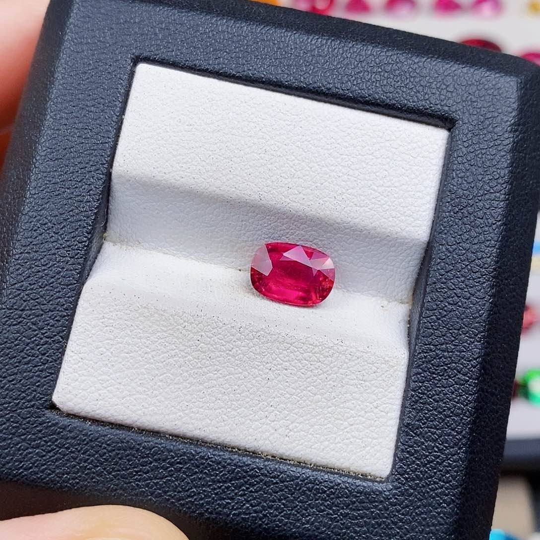 裸石未镶嵌碧玺1.55ct