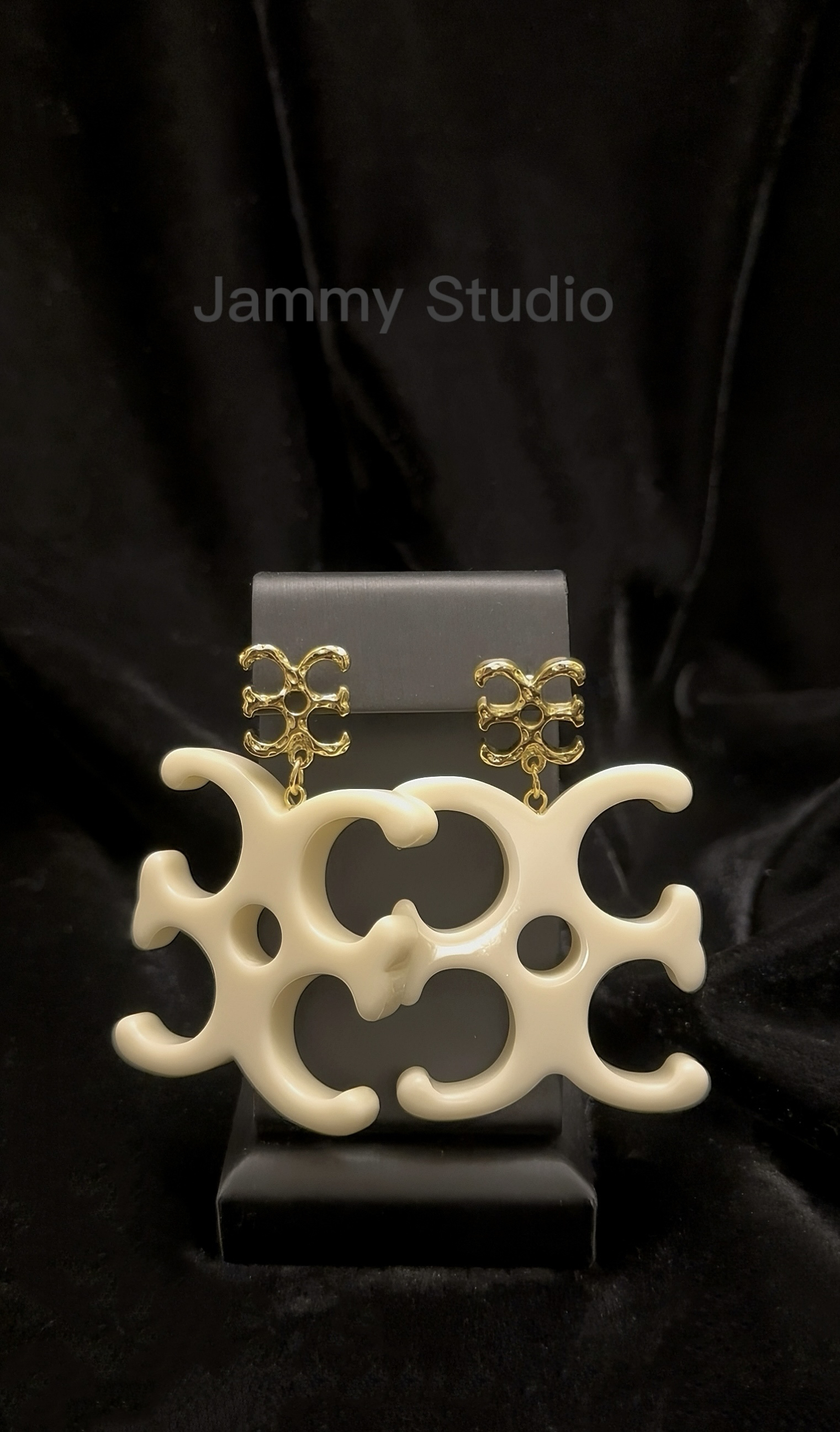 925银树脂耳饰 『赫心』小众设计coc同款大logo纯银耳针气质百搭