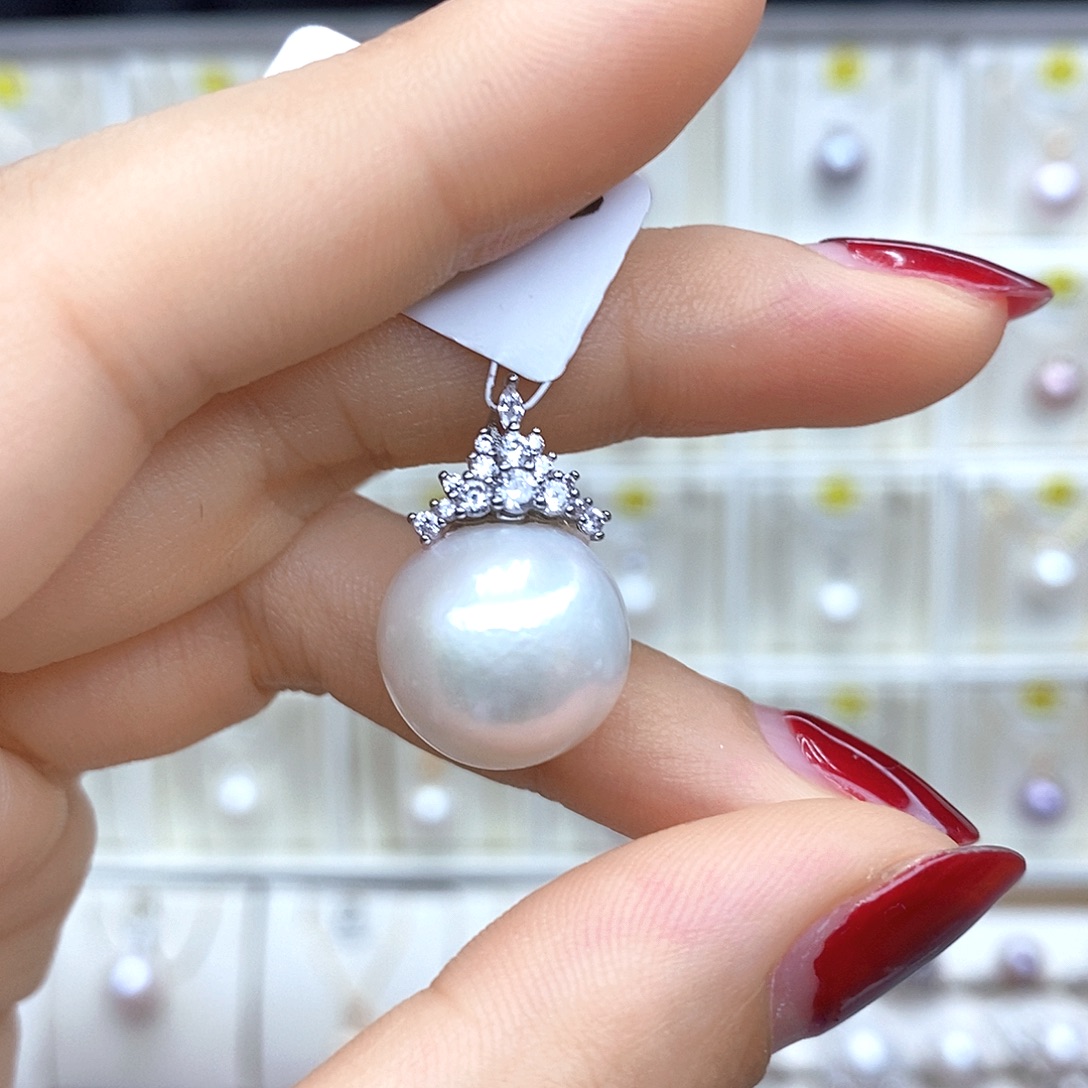 淡水珍珠合金颈饰