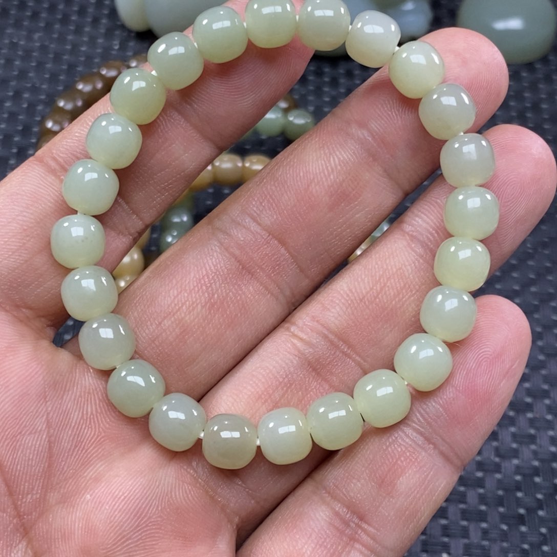 和田玉手链未镶嵌