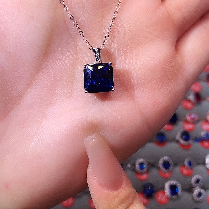 蓝宝石吊坠(赠链)银S925镶嵌