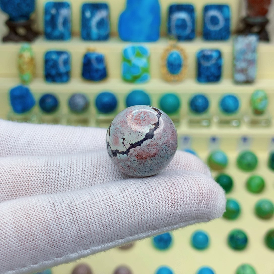 绿松石绿松石未镶嵌