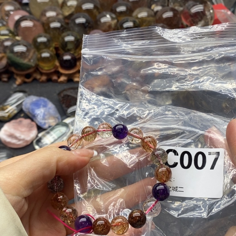 【闪购商品】水晶手链精品未镶嵌?***猪