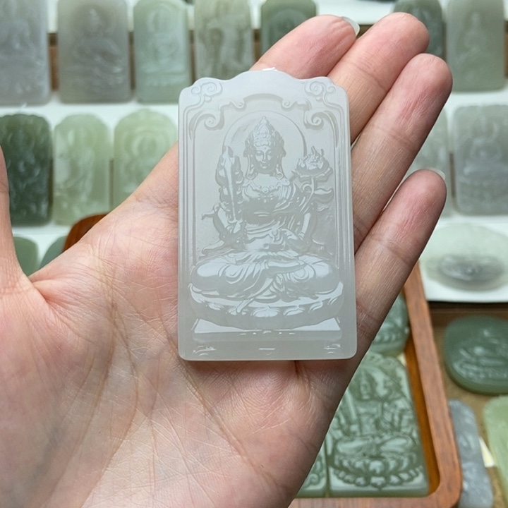 ^***生和田玉未镶嵌颈饰