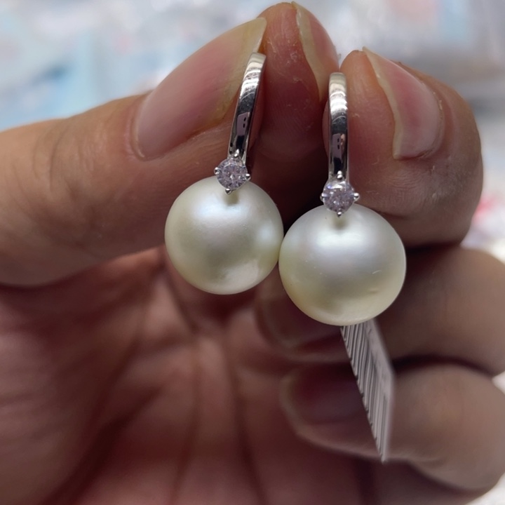 银S925镶嵌海水珍珠耳饰