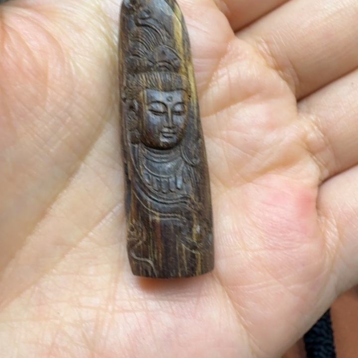 沉香吊坠馨安居沉香定制款