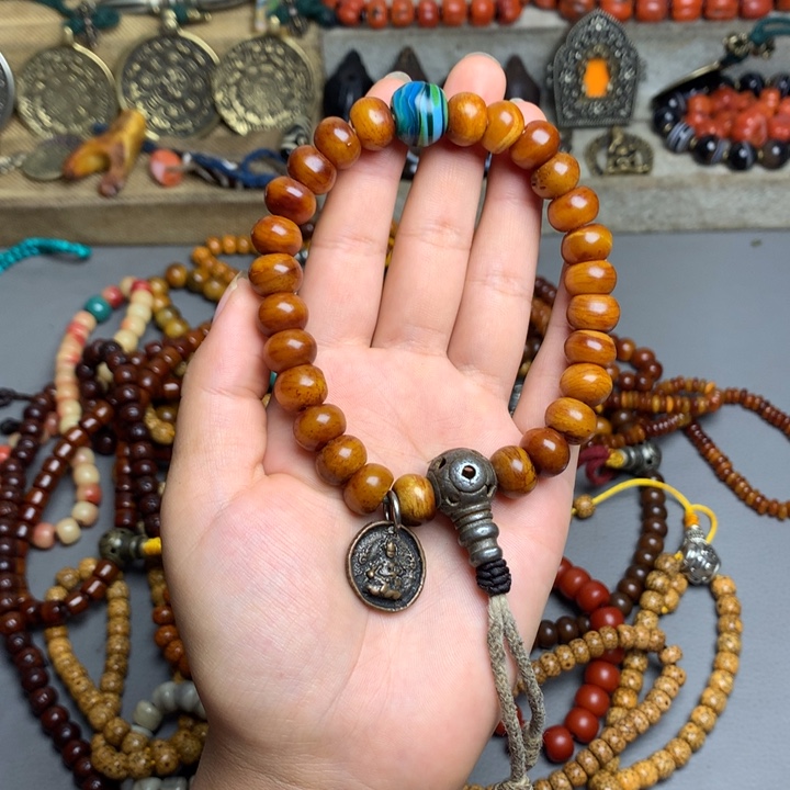 藏地密码藏饰品串