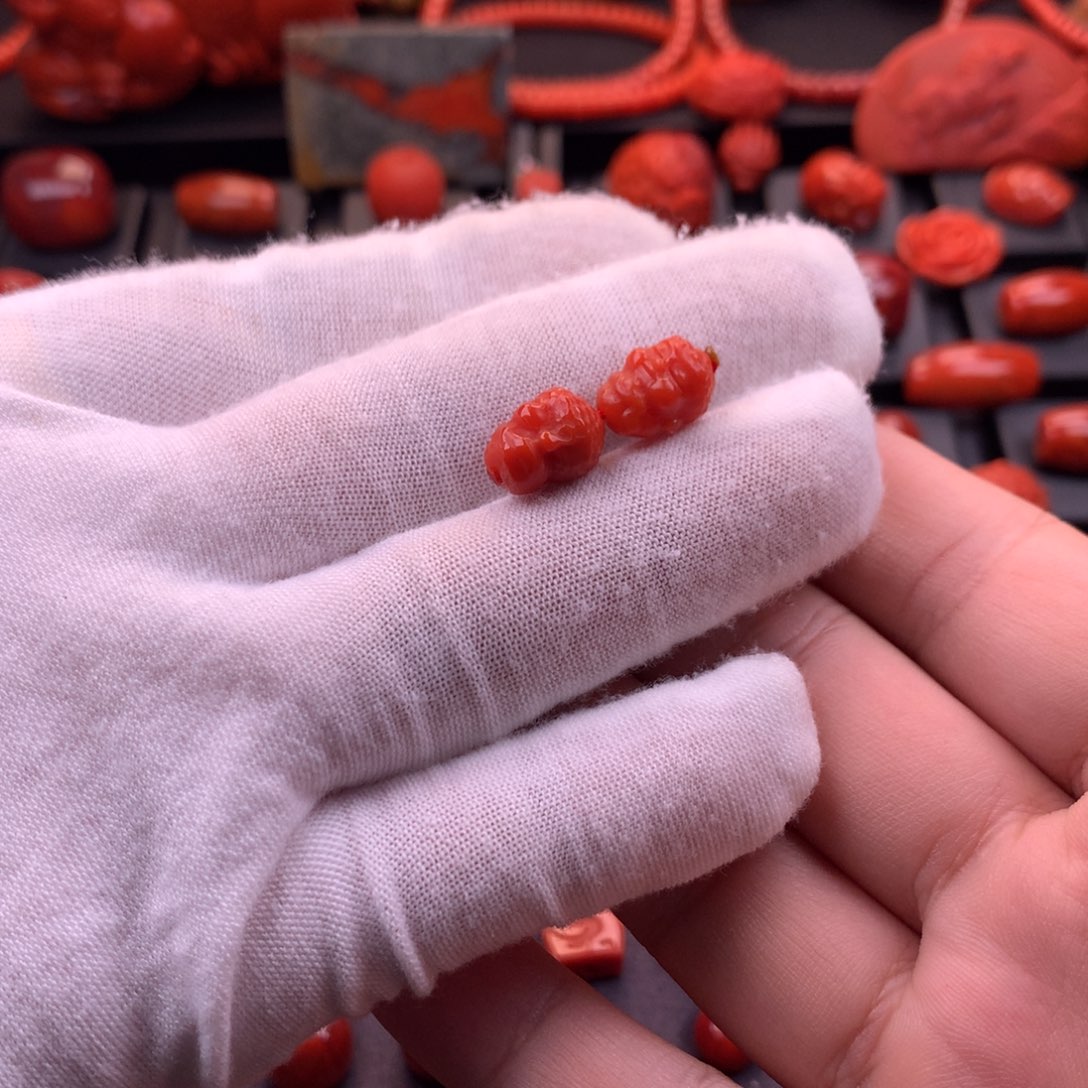 南红玛瑙未镶嵌保山精工雕刻柿子红宝宝佛配珠对珠8.8mm