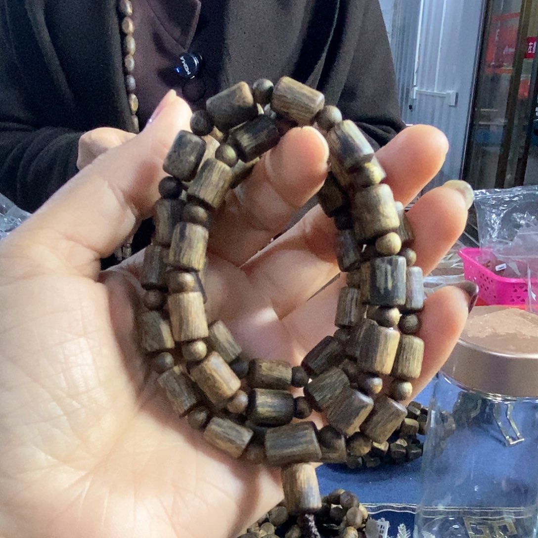 沉香手串棋楠桶珠长串0.7/21克+多样性发一