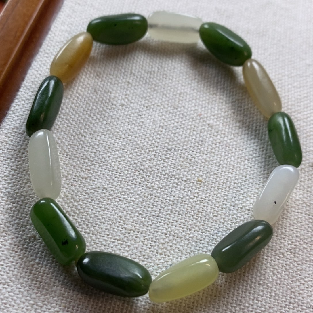 吊坠(不含链)未镶嵌和田玉定制