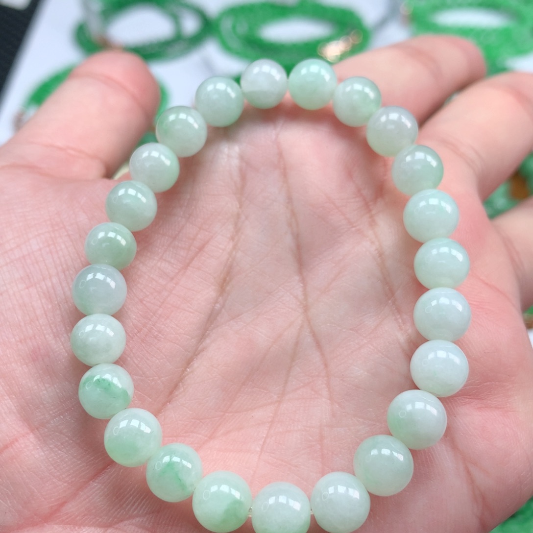 翡翠手链未镶嵌翡翠