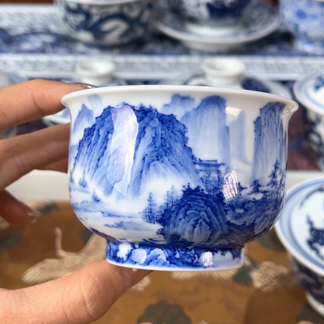 杯杯。。。。。。。。。。。。。