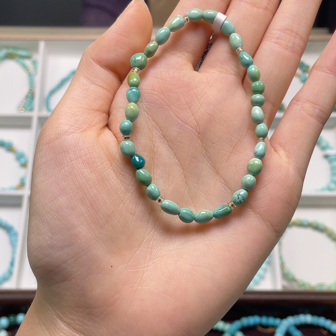 绿松石未镶嵌珠宝奇石13