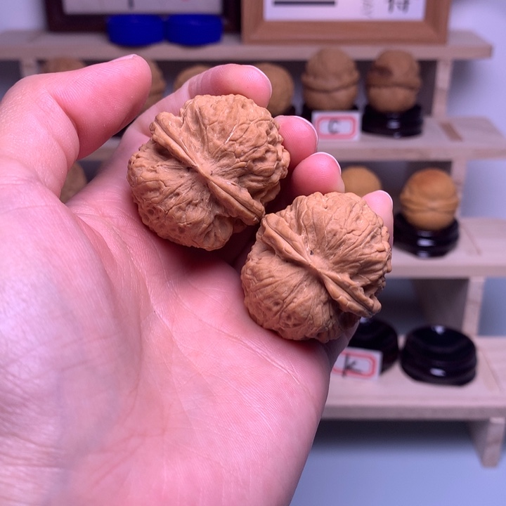 把件文玩核桃K花中华绣球元宝37尺