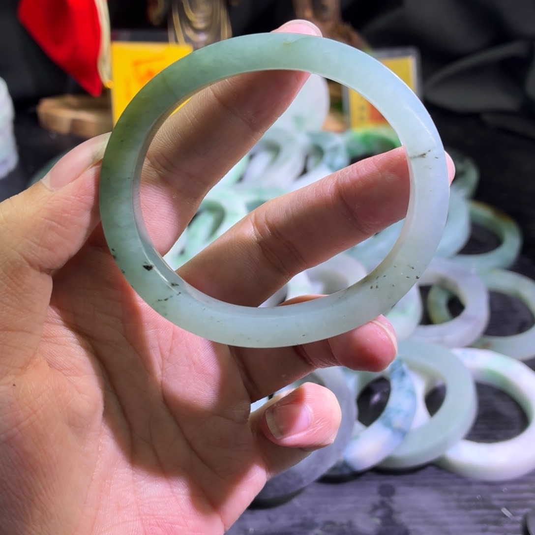 定制翡翠未镶嵌天然翡翠A货毛胚手镯定制