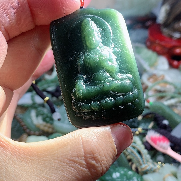 未镶嵌和田玉挂件