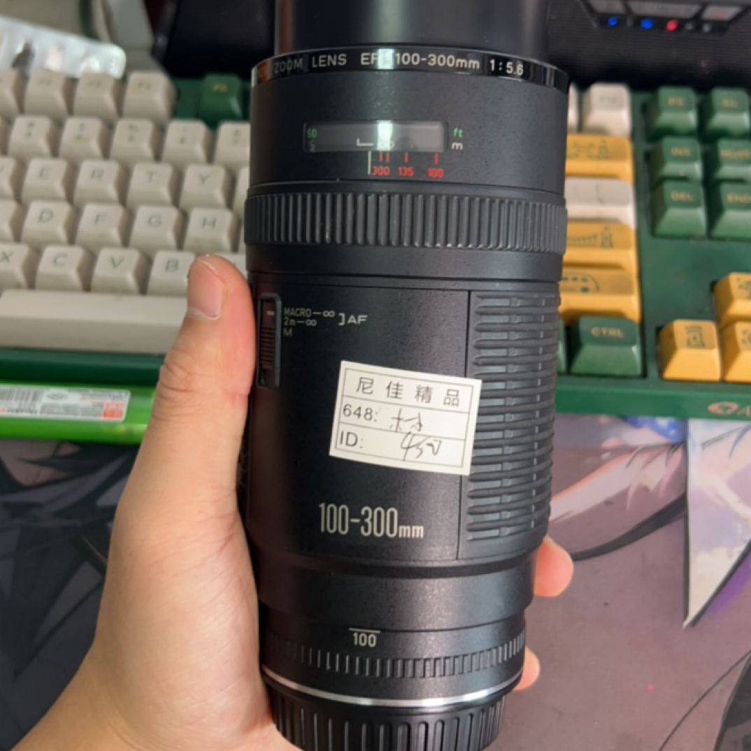 9新 Nikon/尼康 Canon/佳能 - 卡口 二手单反相机/镜头（无配件）