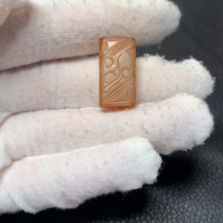 和田玉挂件未镶嵌黄*刚