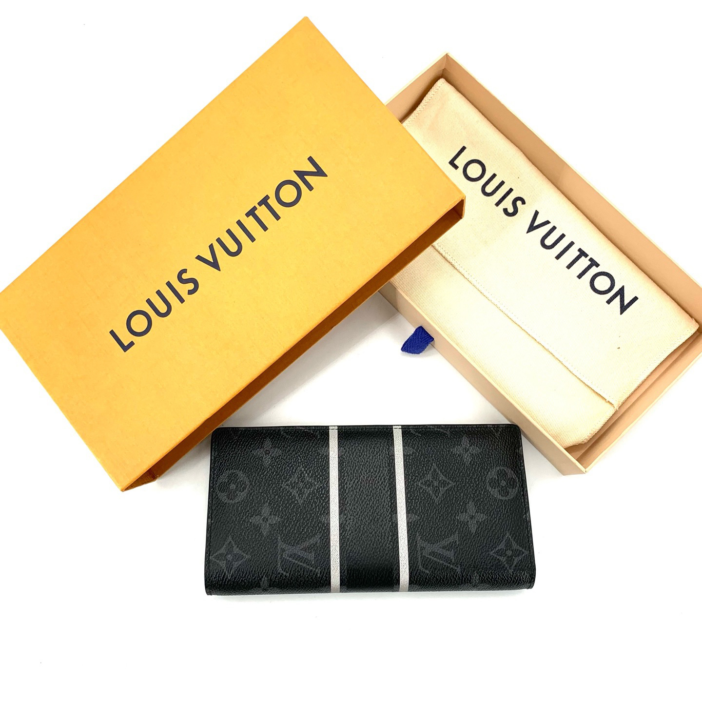 99新 LouisVuitton/路易威登 限量藤原浩联名对折钱包 尺寸19/10