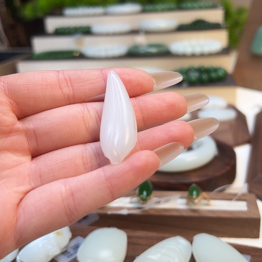 和田玉（白玉）未镶嵌颈饰9.8g