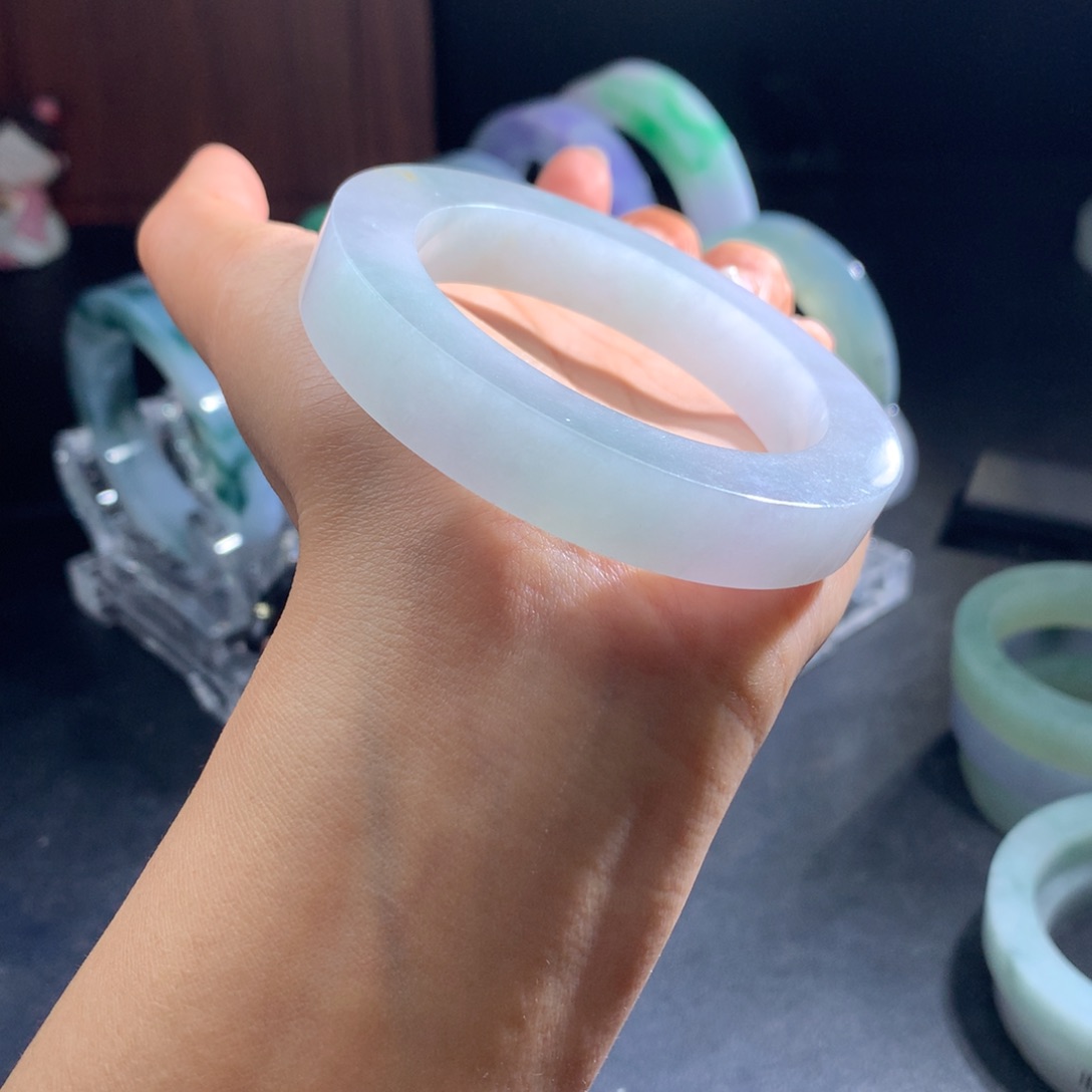 定制翡翠手镯未镶嵌