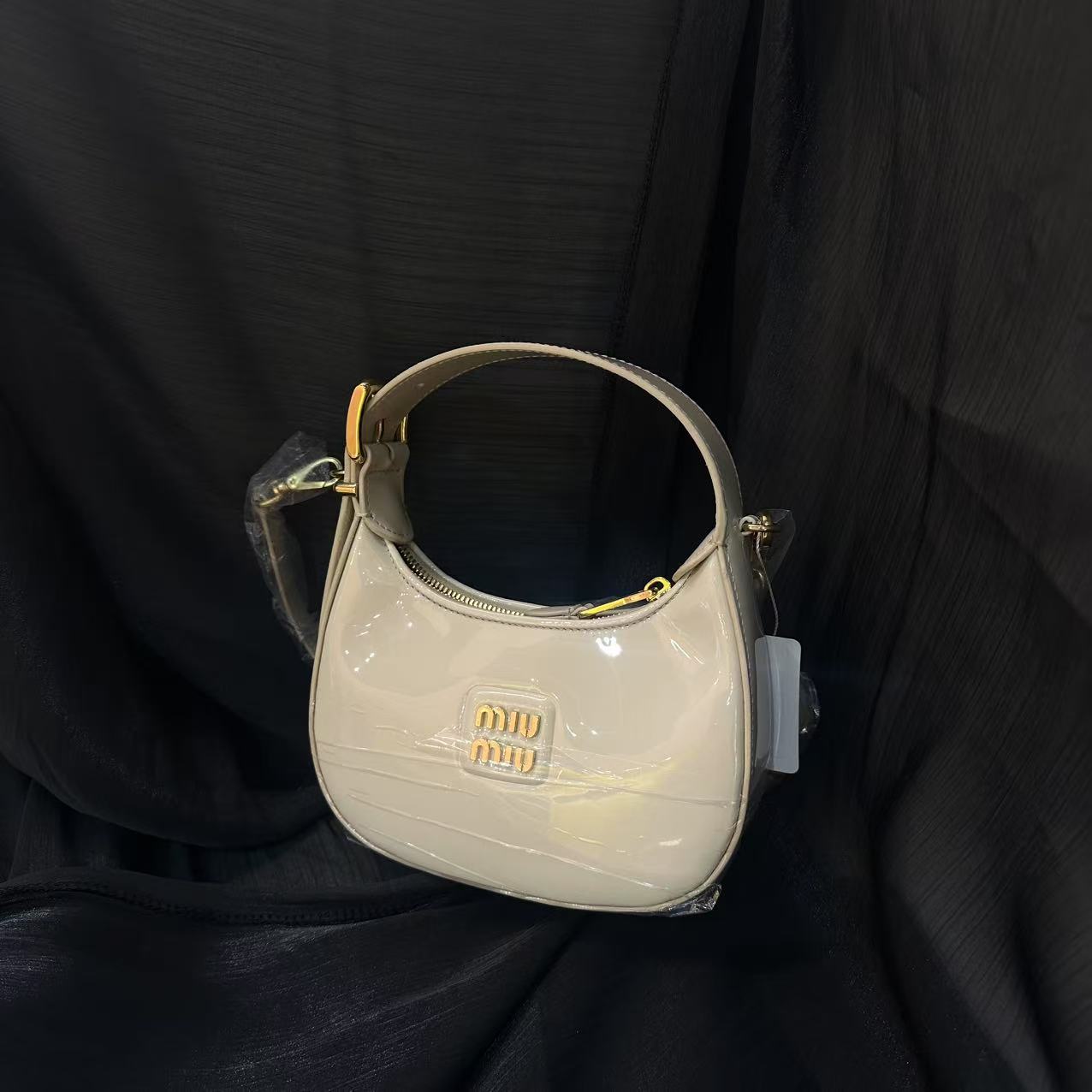 95新 MIU MIU/缪缪 乱乱子中古/女士/手提包/102660