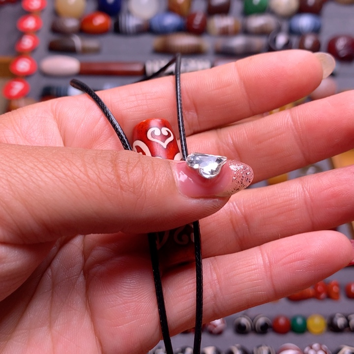 玛瑙/玉髓颈饰未镶嵌臭*