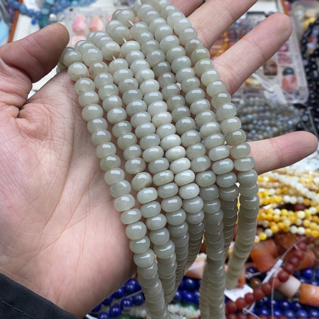 玛瑙/玉髓未镶嵌珠宝半成品一条天然8mm佘太翠隔片