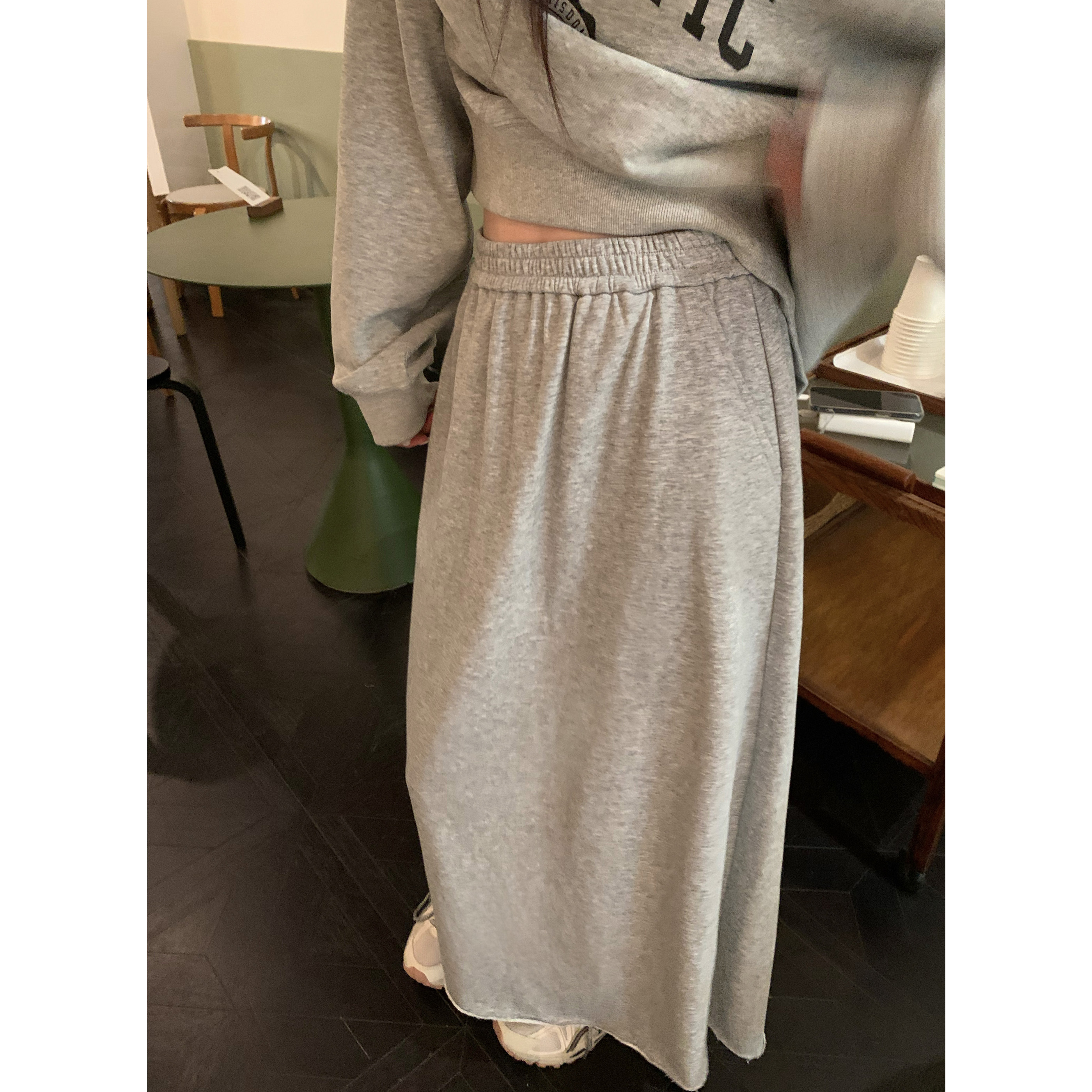 HVIVI休闲卫衣半身裙遮胯慵懒显瘦宽松后开叉裙子