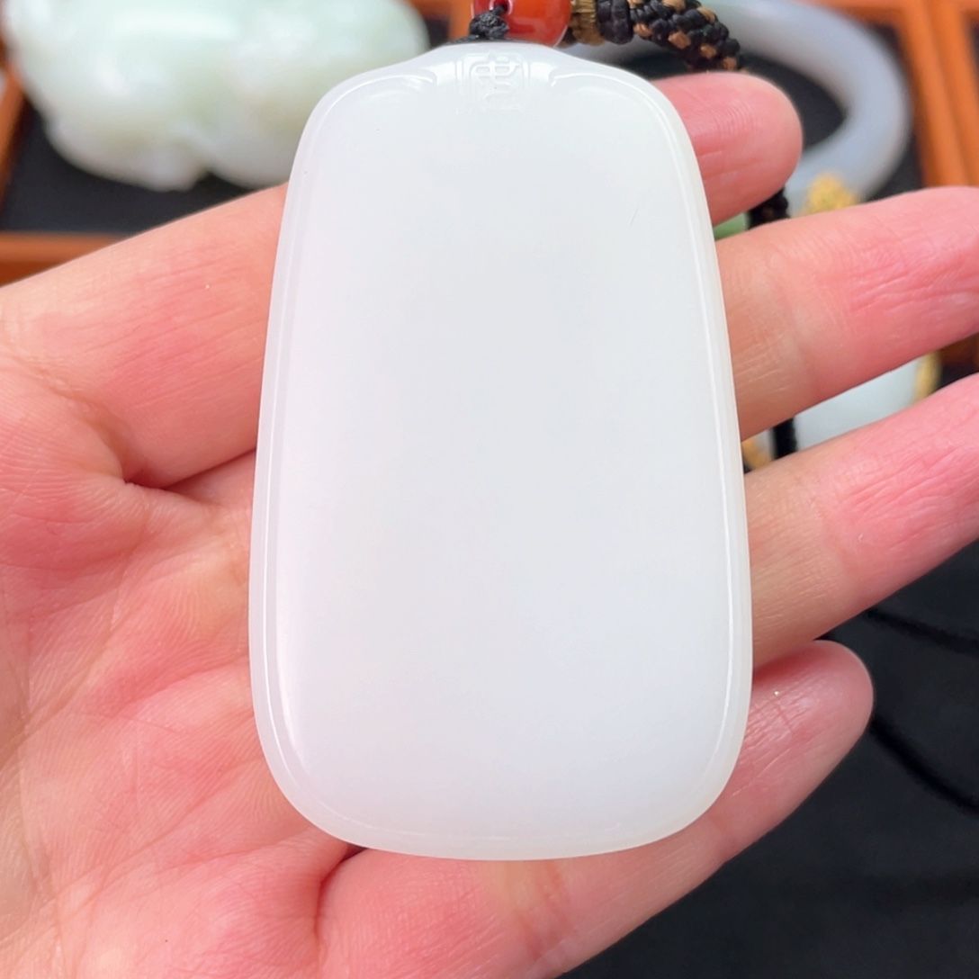 和田玉挂件未镶嵌