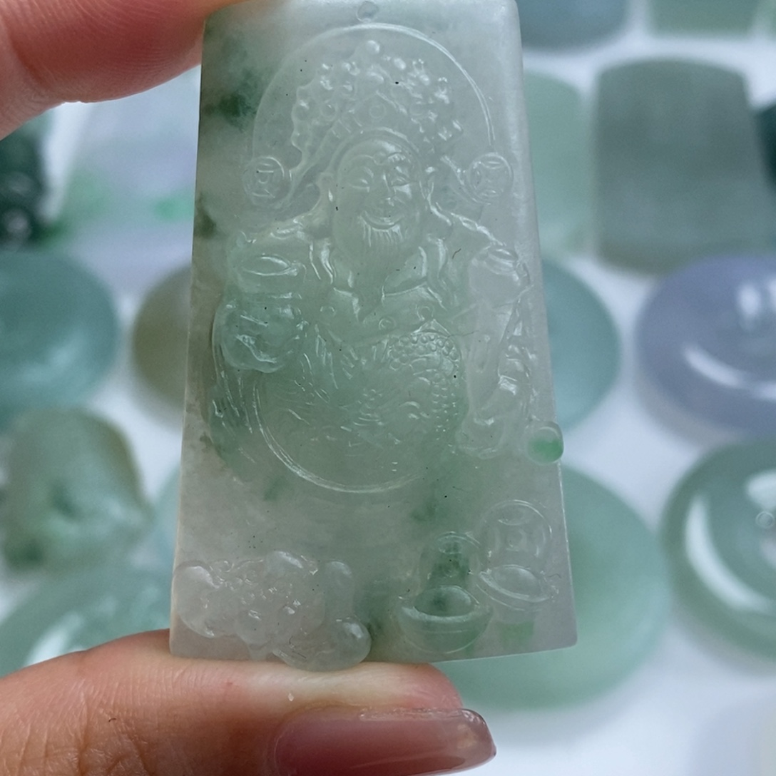 定制翡翠未镶嵌天然翡翠