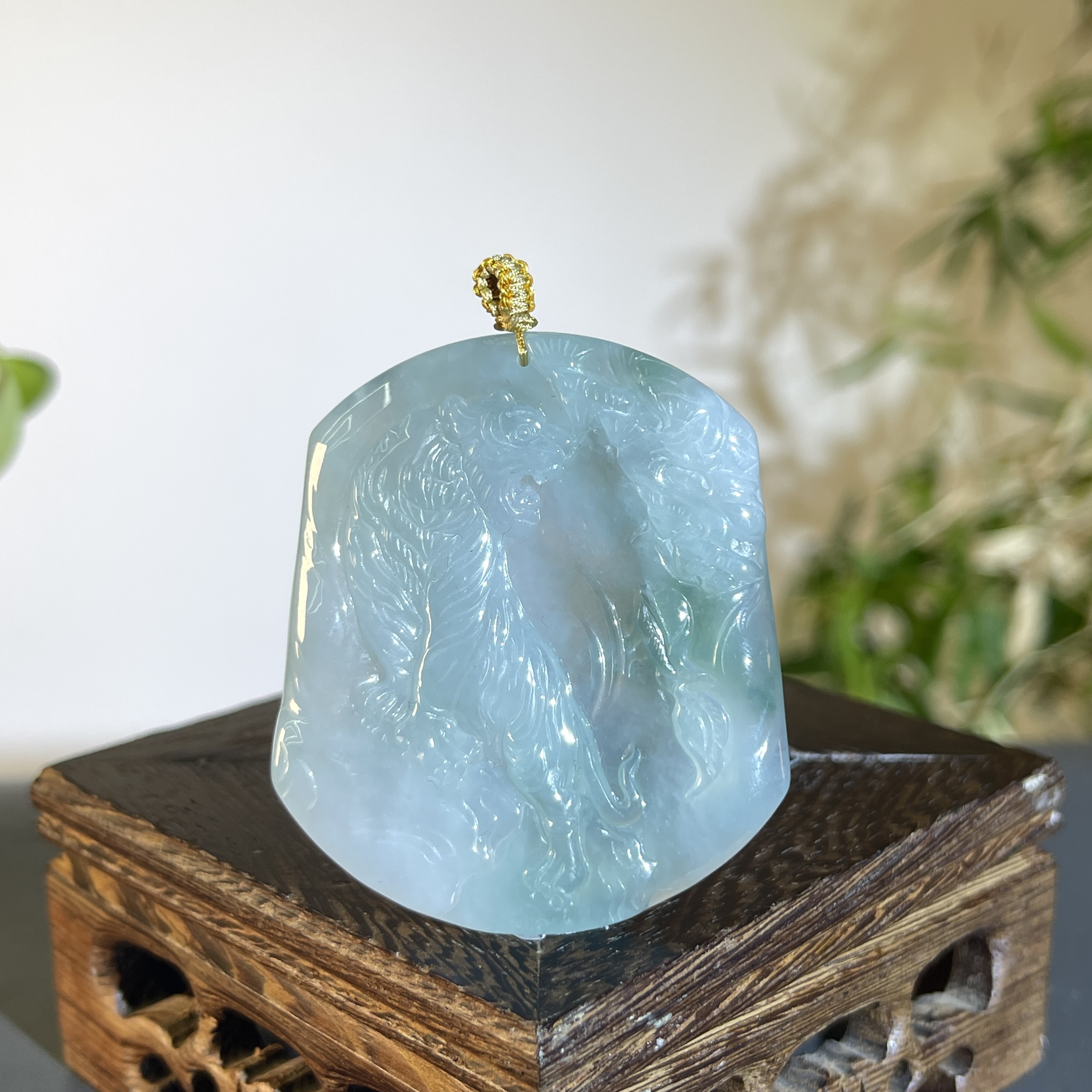 JXB09-100  天然缅甸A货翡翠 上山虎