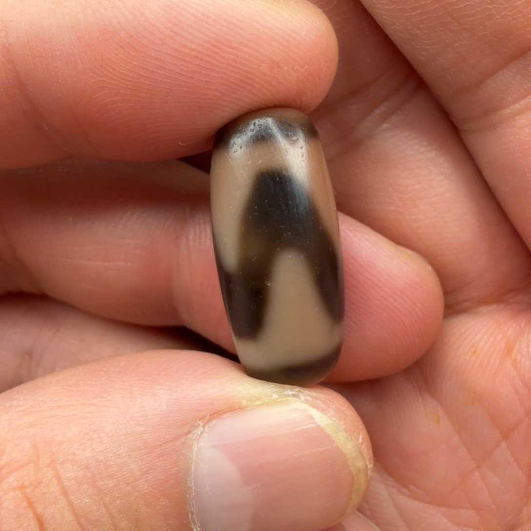 金***光玛瑙/玉髓颈饰未镶嵌